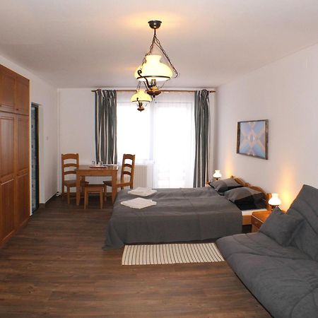 Sugo Panzio Madarasi Hargita Hotel Izvoare  Eksteriør billede